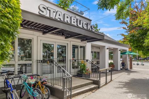 7439 Latona Avenue NE Seattle WA 98115