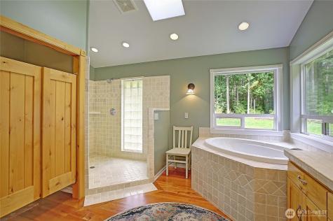 12411 246th Street NE Arlington WA 98223