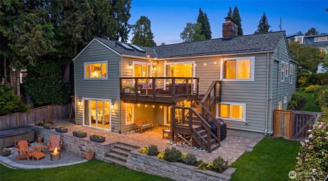 4531 Stanford Avenue NE Seattle WA 98105
