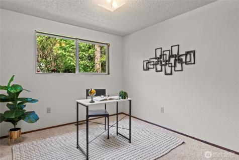 1637 105th Street S Tacoma WA 98444