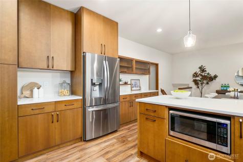 2518 Sahalee Drive East Sammamish WA 98074