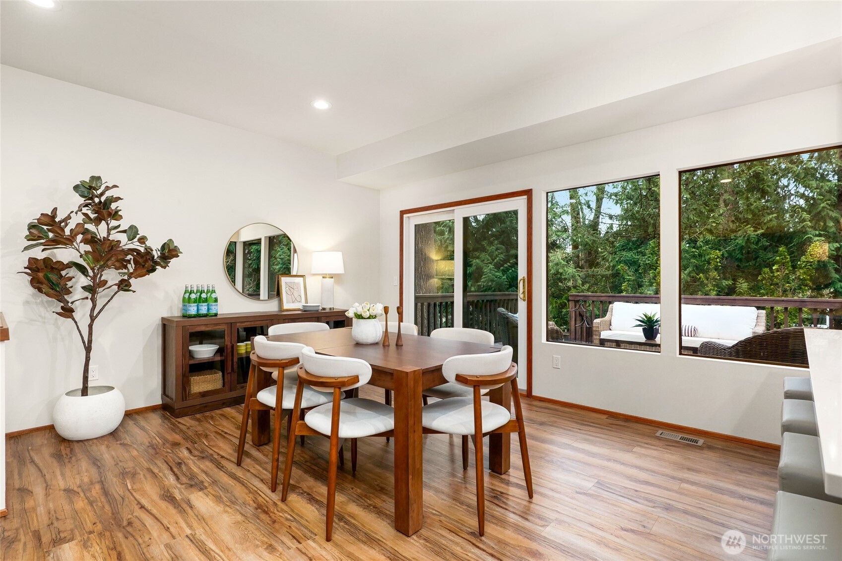 2518 Sahalee Drive East Sammamish WA 98074