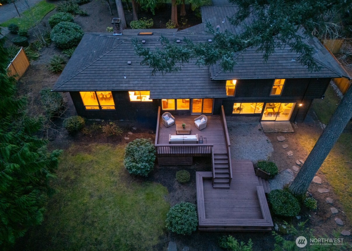 2518 Sahalee Drive East Sammamish WA 98074