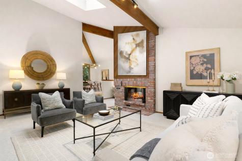 2518 Sahalee Drive East Sammamish WA 98074
