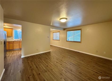 1278 Arrezo Drive Sedro Woolley WA 98284
