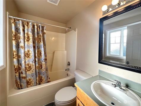 1278 Arrezo Drive Sedro Woolley WA 98284