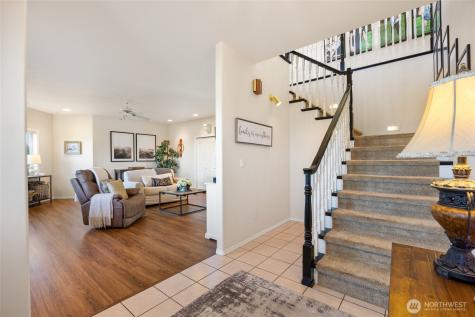 927 Easy Street NE Moses Lake WA 98837