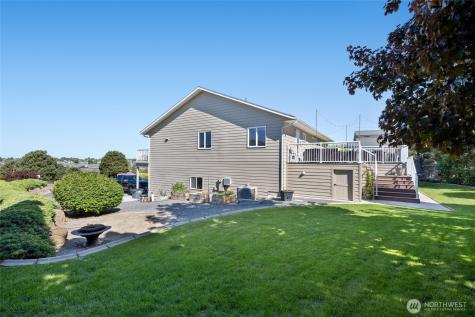 927 Easy Street NE Moses Lake WA 98837
