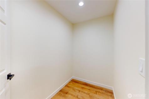 1235 Sunset Beach Lane Westport WA 98595