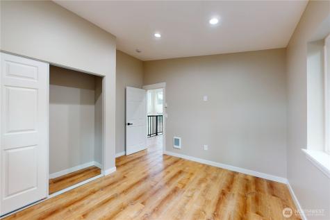 1235 Sunset Beach Lane Westport WA 98595