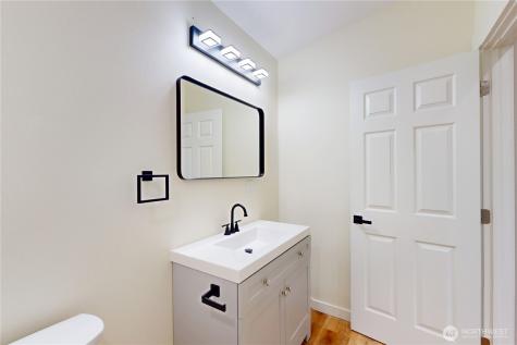 1235 Sunset Beach Lane Westport WA 98595