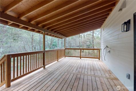 1235 Sunset Beach Lane Westport WA 98595