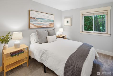 8770 Sand Point Way NE Seattle WA 98115