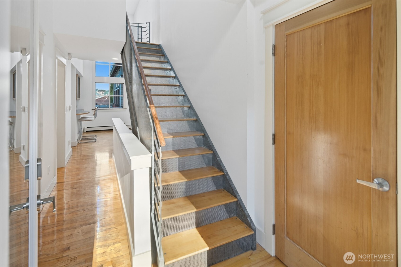 8770 Sand Point Way NE Seattle WA 98115