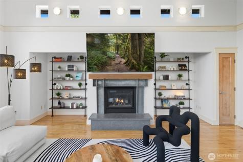 8770 Sand Point Way NE Seattle WA 98115