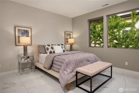 6821 96th Avenue SE Mercer Island WA 98040