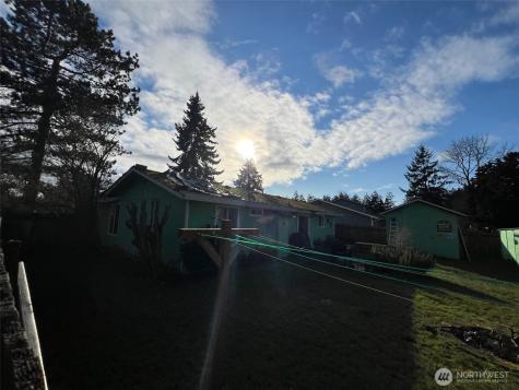 521 E 78th Street Tacoma WA 98404