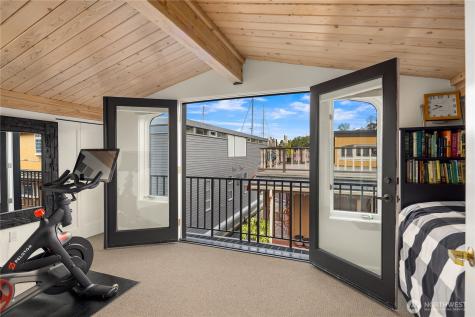 2466 Westlake Avenue N Seattle WA 98109