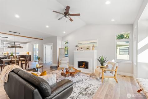 9077 Sea Mist Lane Blaine WA 98230