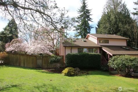 8129 NE 131st Street Kirkland WA 98034