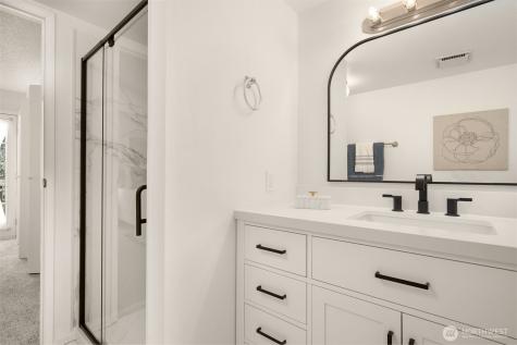 8129 NE 131st Street Kirkland WA 98034