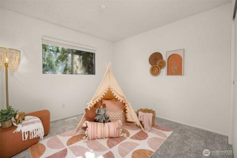8129 NE 131st Street Kirkland WA 98034