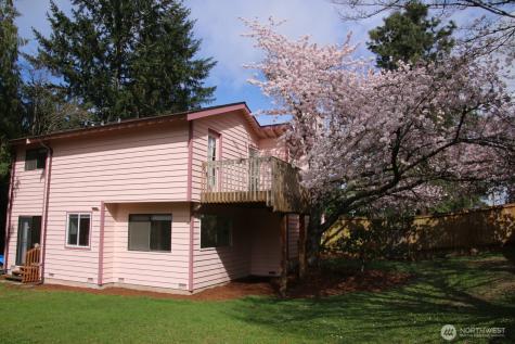 8129 NE 131st Street Kirkland WA 98034