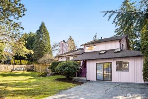 8129 NE 131st Street Kirkland WA 98034