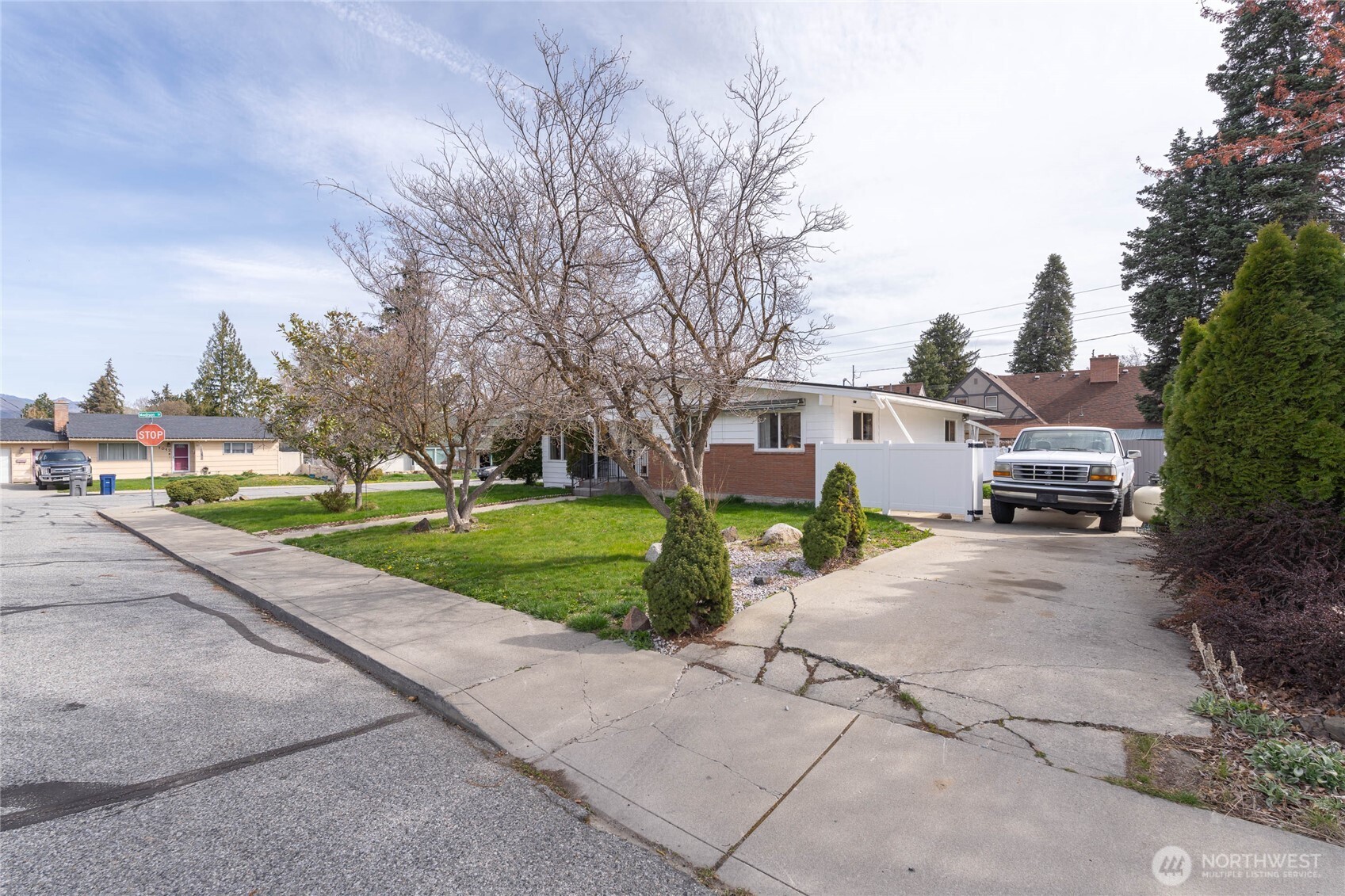 33 Furney Street Wenatchee WA 98801