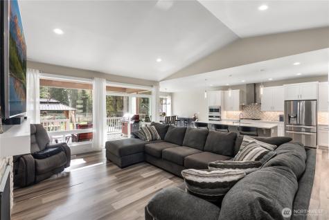 14025 107th Place NE Lake Stevens WA 98258