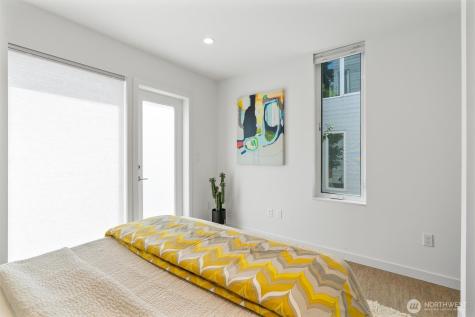 3642 Interlake Avenue N Seattle WA 98103