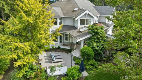 10806 SE 16th Street Bellevue WA 98004