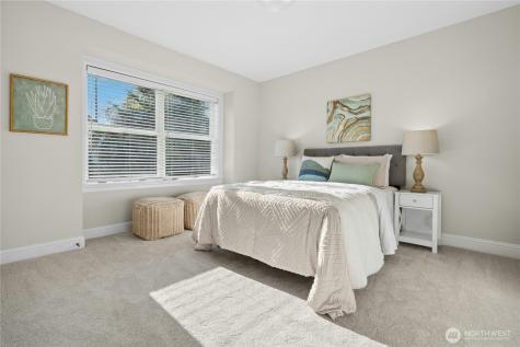 10806 SE 16th Street Bellevue WA 98004