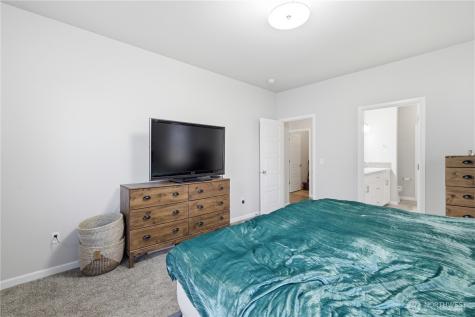 9945 Jackson Street SE Yelm WA 98597