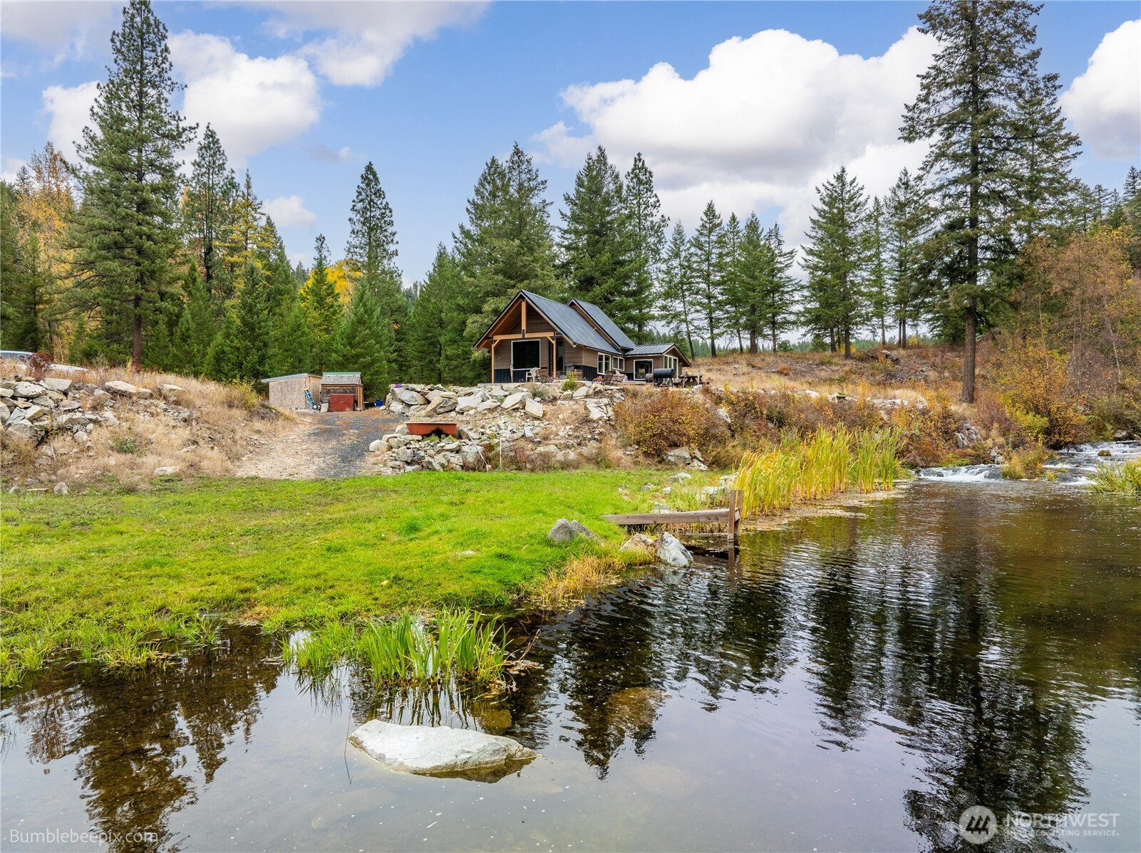 8 Camden Road Elk WA 99009