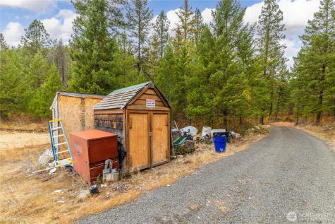 8 Camden Road Elk WA 99009