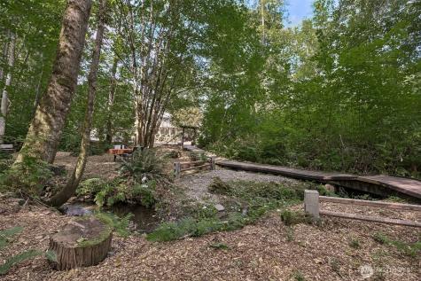 16653 178th Avenue NE Woodinville WA 98072