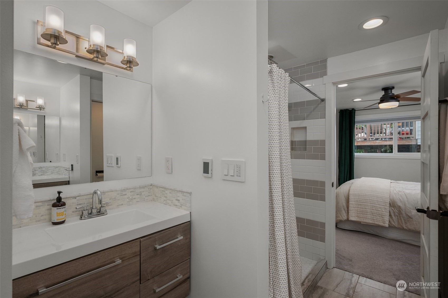 12005 133rd Place Kirkland WA 98034
