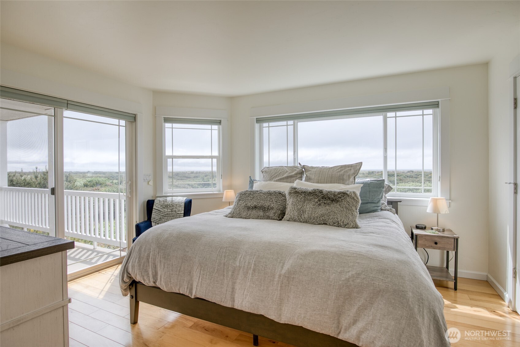 769 S Sand Dune Avenue SW Ocean Shores WA 98569