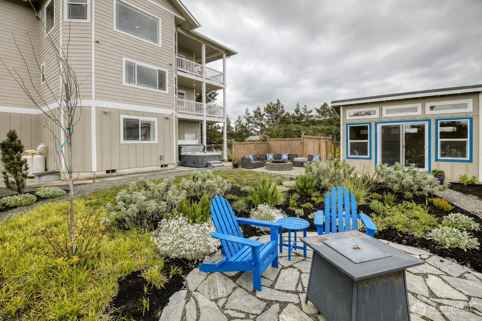 769 S Sand Dune Avenue SW Ocean Shores WA 98569