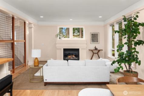 1025 NE 130th Street Seattle WA 98125