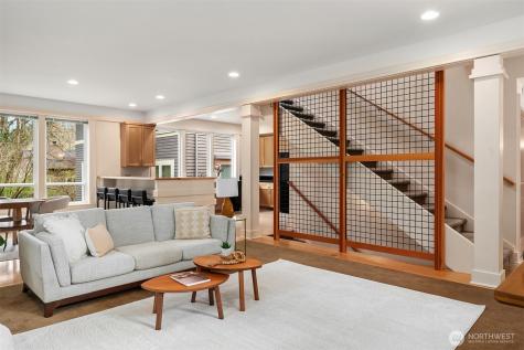 1025 NE 130th Street Seattle WA 98125