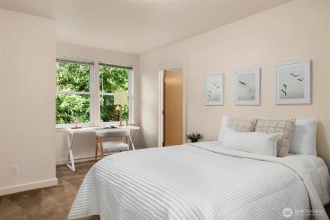 1025 NE 130th Street Seattle WA 98125