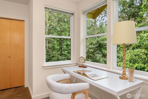 1025 NE 130th Street Seattle WA 98125
