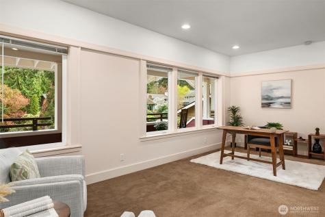 1025 NE 130th Street Seattle WA 98125
