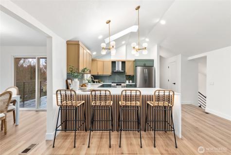 20733 Elberta Road Lynnwood WA 98036