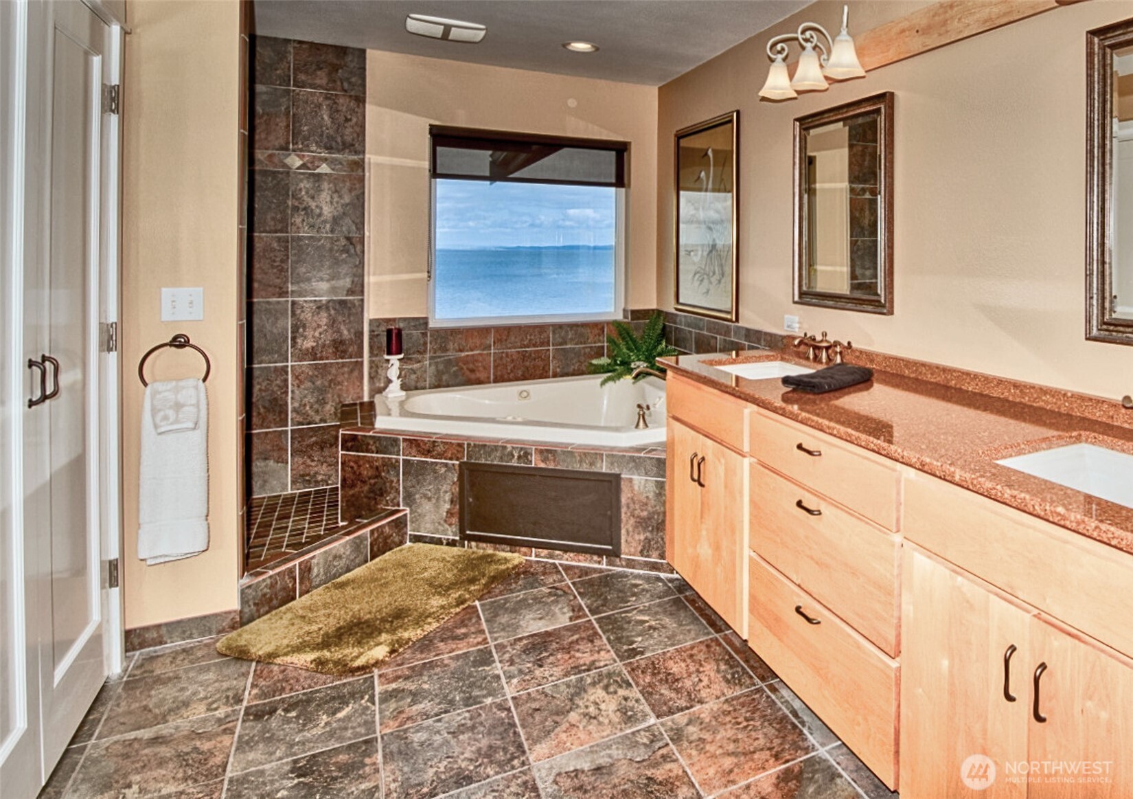 925 Claire Court SE Ocean Shores WA 98569