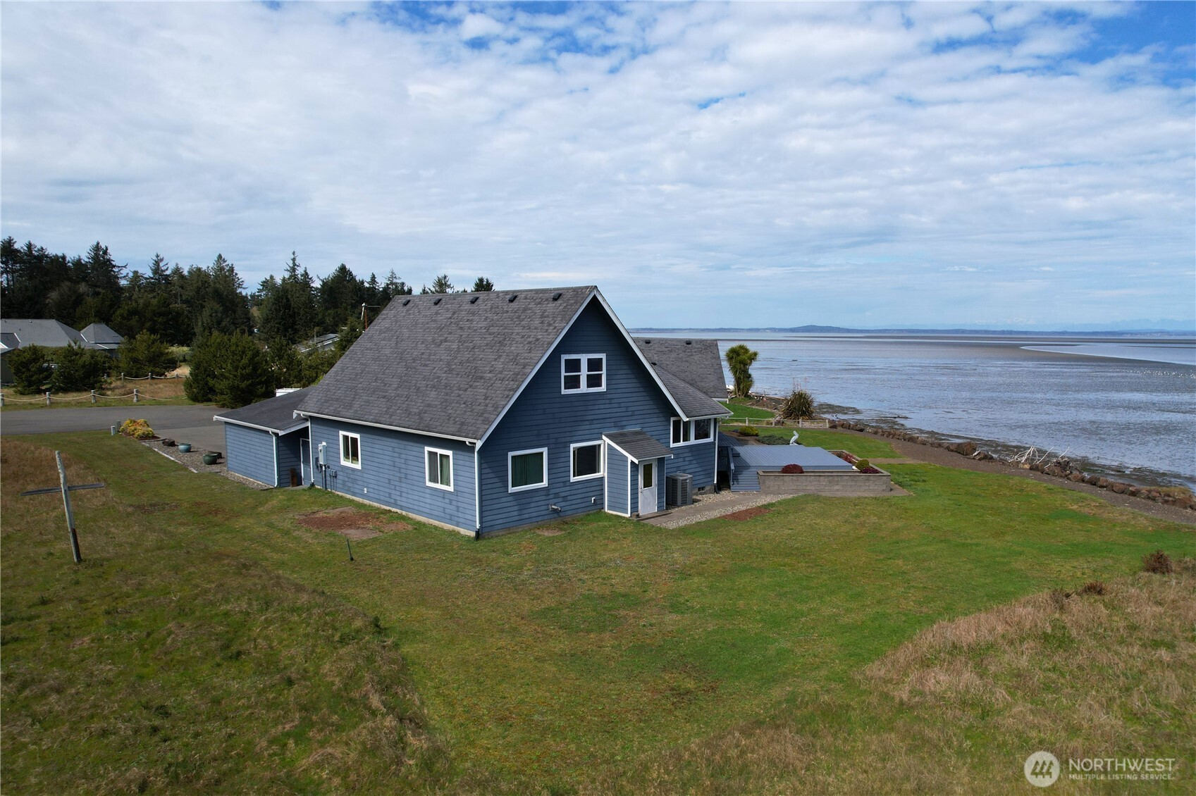 925 Claire Court SE Ocean Shores WA 98569