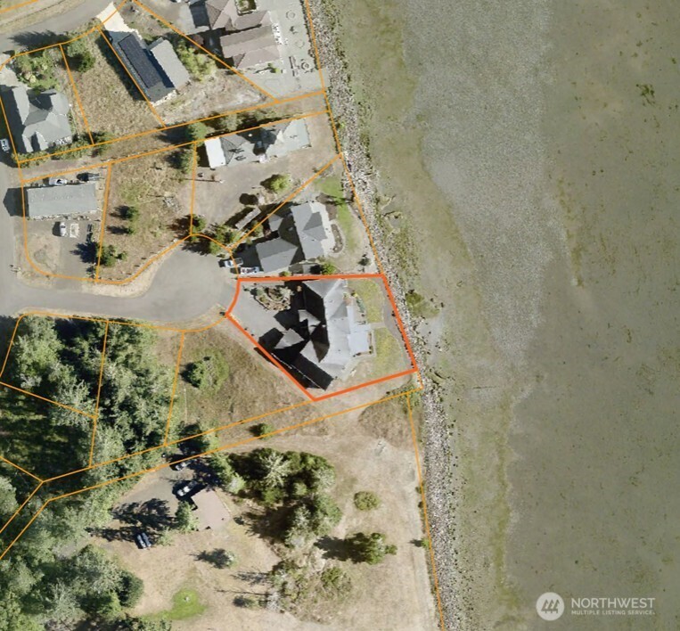 925 Claire Court SE Ocean Shores WA 98569