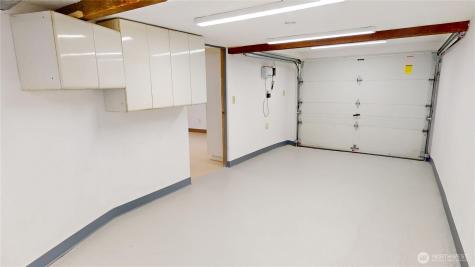 1533 NE Tagholm Road Poulsbo WA 98370